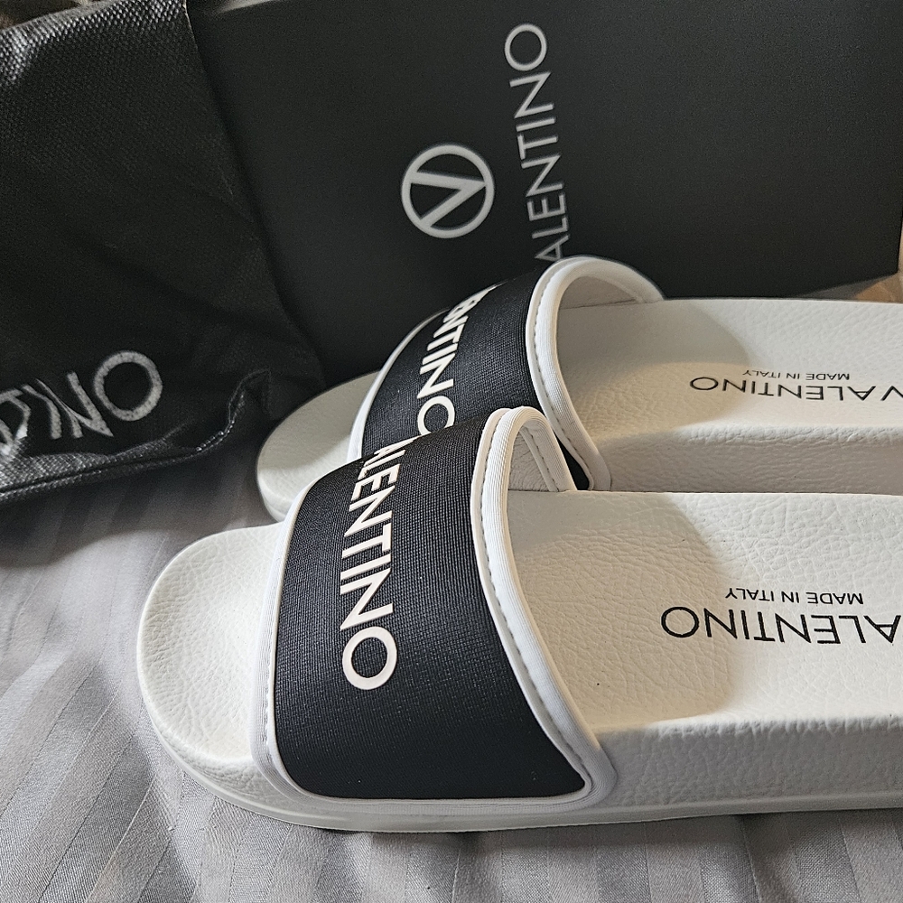 Valentino Slides Black+White Slide Sandals New/box Size 6 TagDustbag Retails 599 - Picture 4 of 12